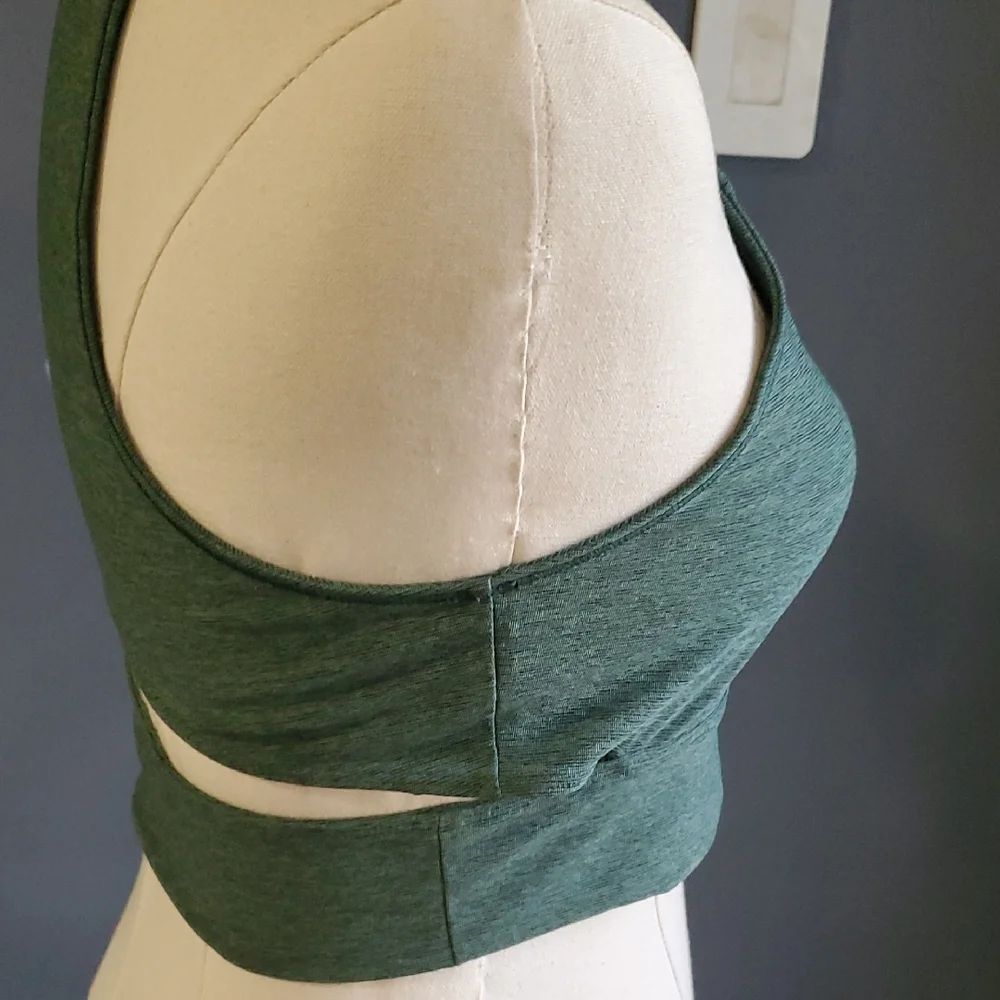 Outdoor Voices Heathered Green Sports Bra Size S